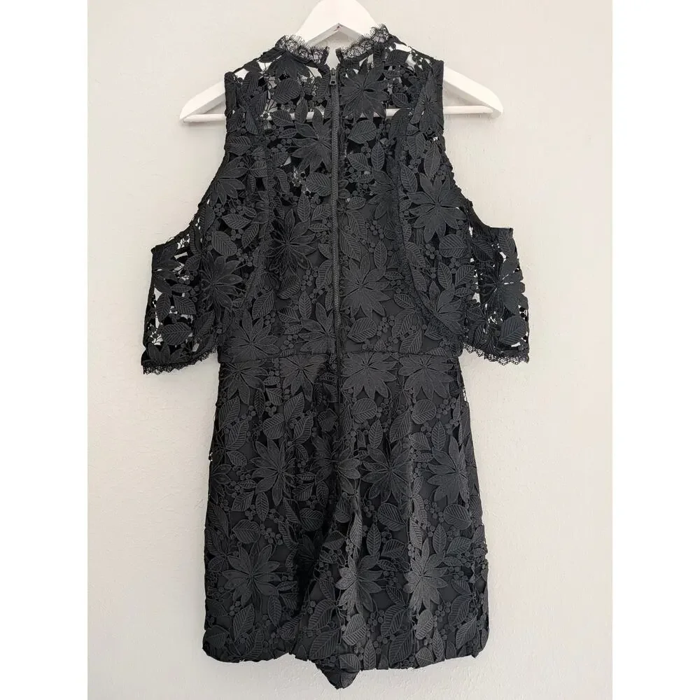 Women's Alice & Olivia Black Lace Romper Junie Cold Shoulder Back Zip Size 4 - Picture 3 of 10